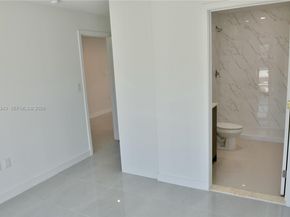 1179 NW 1st St, Florida City FL 33034