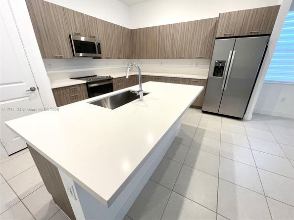 4506 SW 174th Ave, Miramar FL 33029