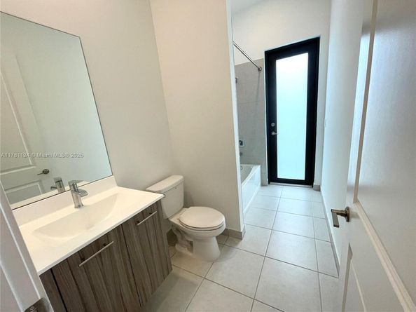 4506 SW 174th Ave, Miramar FL 33029