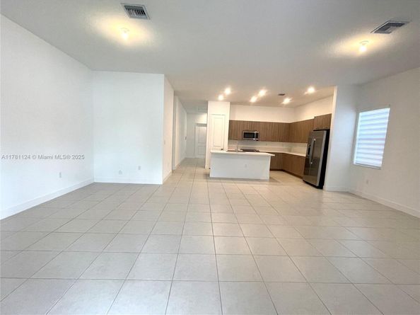 4506 SW 174th Ave, Miramar FL 33029
