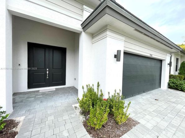 4506 SW 174th Ave, Miramar FL 33029