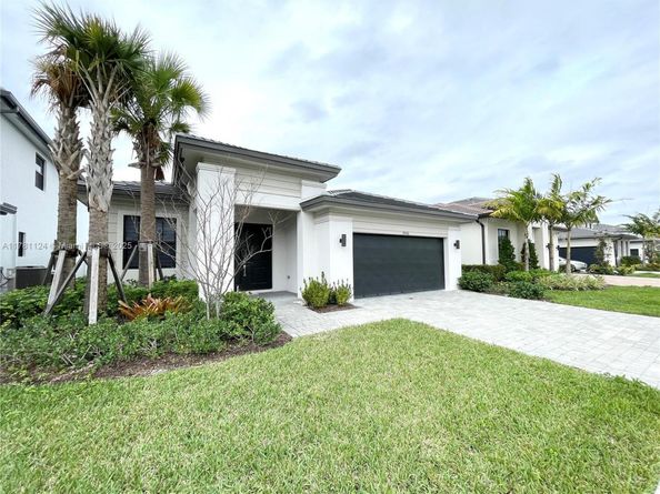 4506 SW 174th Ave, Miramar FL 33029
