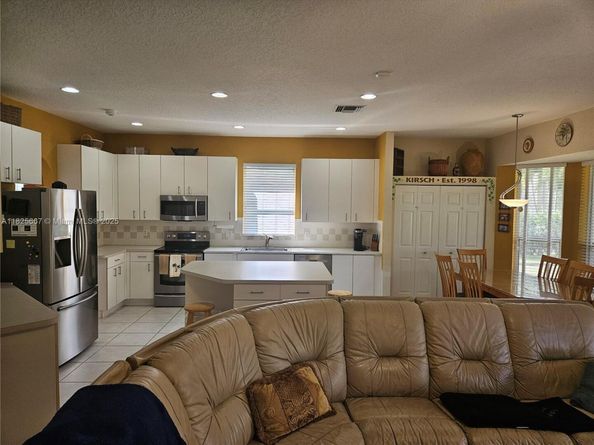 21300 Waycross Dr, Boca Raton FL 33428