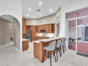 8720 NW 18th St, Coral Springs FL 33071