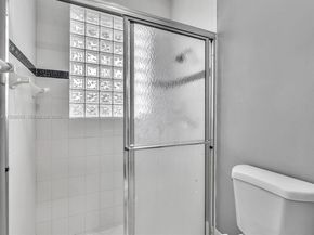 8720 NW 18th St, Coral Springs FL 33071