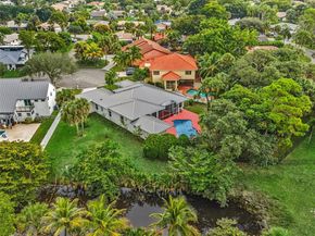 8720 NW 18th St, Coral Springs FL 33071