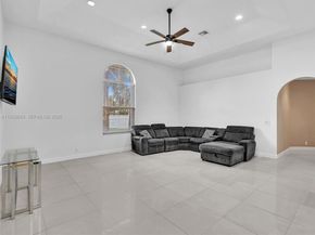 8720 NW 18th St, Coral Springs FL 33071