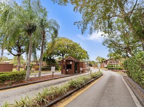 7064 SW 114th Pl B, Miami FL 33173