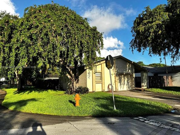 11796 SW 134th Pl, Miami FL 33186