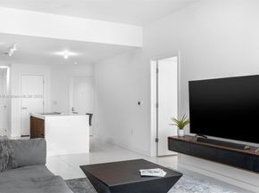 851 NE 1st Ave 1008, Miami FL 33132