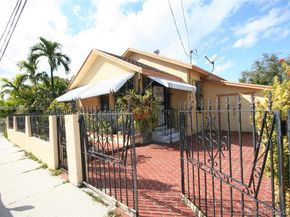 1119 SW 9th St, Miami FL 33130