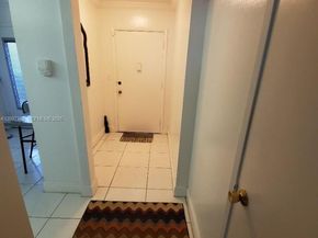 1750 NE 191st St 1051, Miami FL 33179