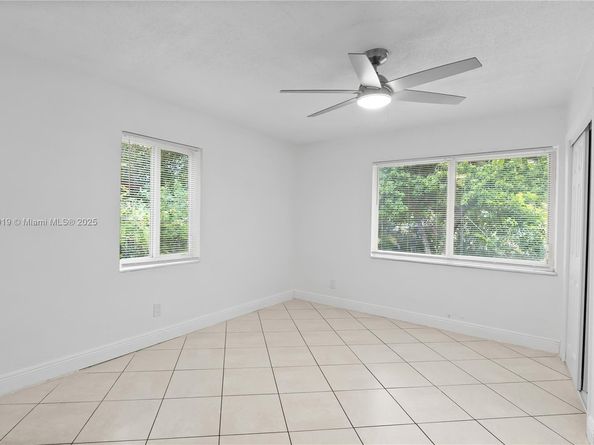 533 NW 20th Ave, Fort Lauderdale FL 33311