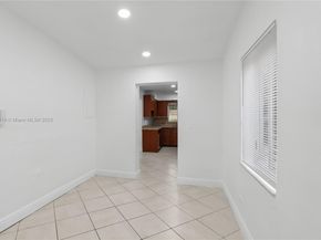 533 NW 20th Ave, Fort Lauderdale FL 33311