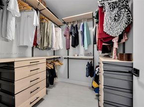 6904 SW 65th Ave, South Miami FL 33143