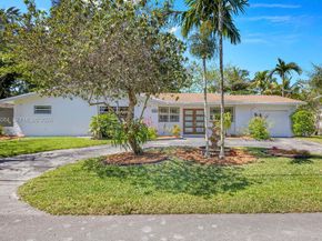 6904 SW 65th Ave, South Miami FL 33143