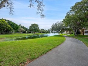 10421 Mahogany Key Cir 105, Miami FL 33196