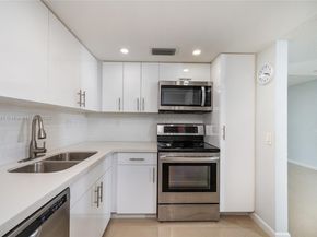 10421 Mahogany Key Cir 105, Miami FL 33196