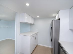 10421 Mahogany Key Cir 105, Miami FL 33196