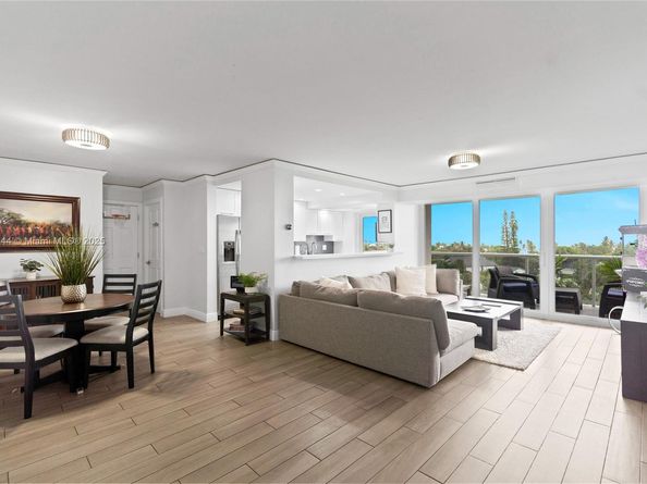 2841 N Ocean Blvd 702, Fort Lauderdale FL 33308