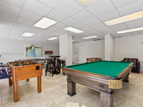2841 N Ocean Blvd 702, Fort Lauderdale FL 33308