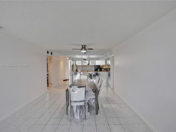 1524 Whitehall Dr 102, Davie FL 33324