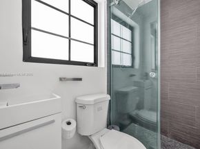 Undisclosed Address #A11901018, Miami Beach FL 33141