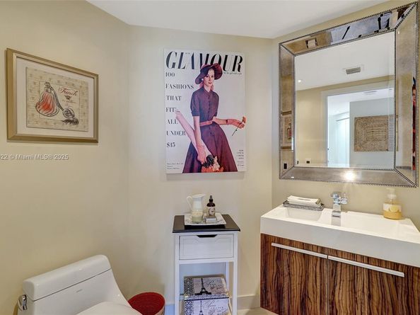 1000 Island Blvd 2004, Aventura FL 33160