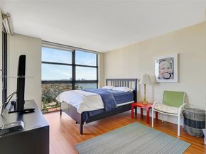 1000 Island Blvd 2004, Aventura FL 33160