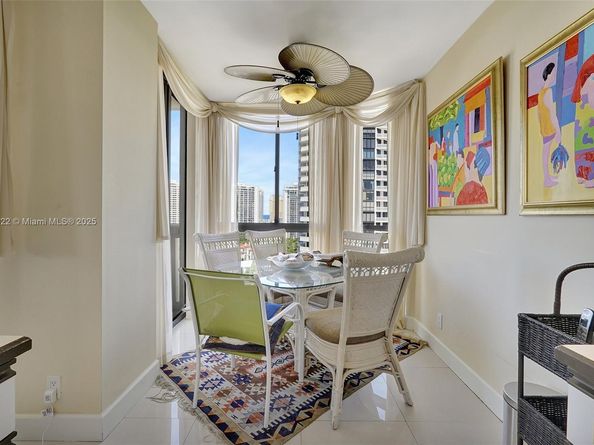 1000 Island Blvd 2004, Aventura FL 33160