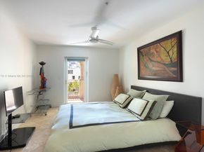 1415 Sunset Harbour 203, Miami Beach FL 33139