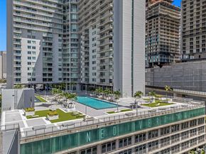 690 SW 1st Ct 2710, Miami FL 33130