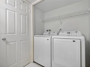 3530 Mystic Pointe Dr 2202, Aventura FL 33180