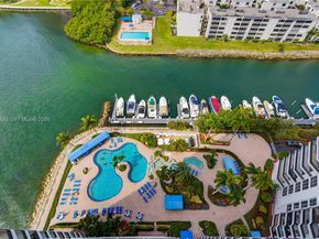 3530 Mystic Pointe Dr 2202, Aventura FL 33180
