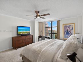 3530 Mystic Pointe Dr 2202, Aventura FL 33180