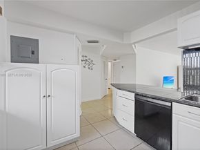 1501 NE 191st St C216, Miami FL 33179