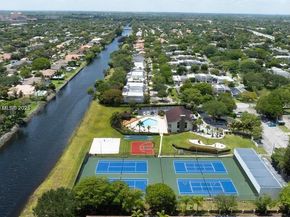 7900 Camino Cir 493, Miami FL 33143