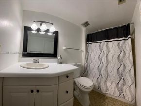 7900 Camino Cir 493, Miami FL 33143