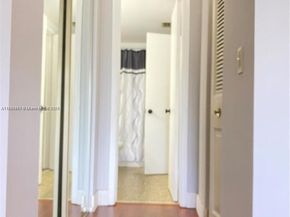 7900 Camino Cir 493, Miami FL 33143