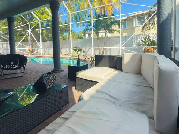 Undisclosed Address #A11859291, Miramar FL 33029