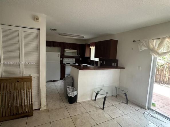 7125 NW 173rd Dr 2401, Hialeah FL 33015
