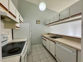 18250 Mediterranean Blvd 815 / 158, Hialeah FL 33015