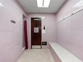 1000 Colony Point Cir 308, Pembroke Pines FL 33026