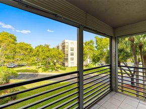 1000 Colony Point Cir 308, Pembroke Pines FL 33026