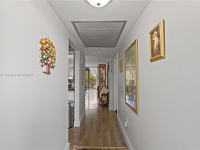 1000 Colony Point Cir 308, Pembroke Pines FL 33026