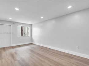 560 NE 63rd St, Miami FL 33138