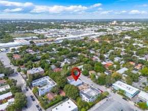 560 NE 63rd St, Miami FL 33138