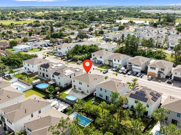 12937 SW 265th Ter, Homestead FL 33032