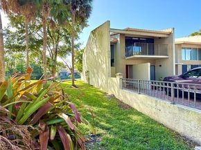 711 E Coco Plum Cir 5, Plantation FL 33324