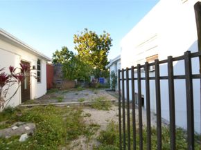 634 SW 10th Ave, Miami FL 33130